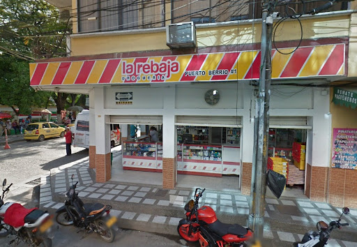 la rebaja No. 1 DROGUERIA Centro Puerto Berrio