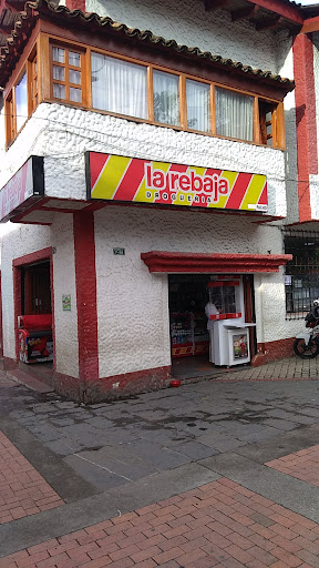 la rebaja Plus No. 1 DROGUERIA Y MINIMARKET Parque Central Pacho