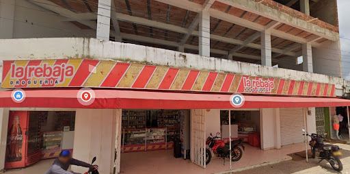 la rebaja Plus No. 1 DROGUERIA Y MINIMARKET Ayapel