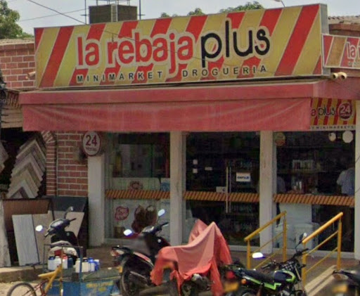 la rebaja Plus No. 2 DROGUERIA Y MINIMARKET San Pedro Lorica