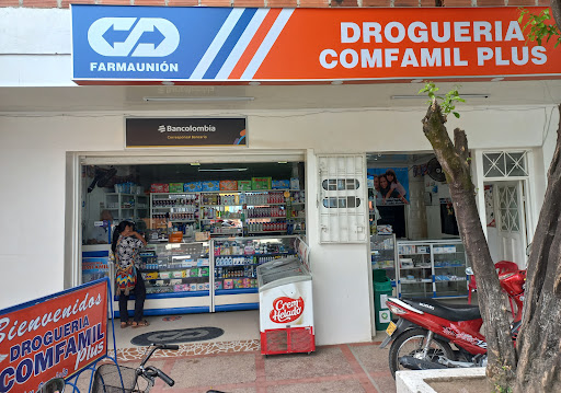 DROGUERIA COMFAMIL PLUS
