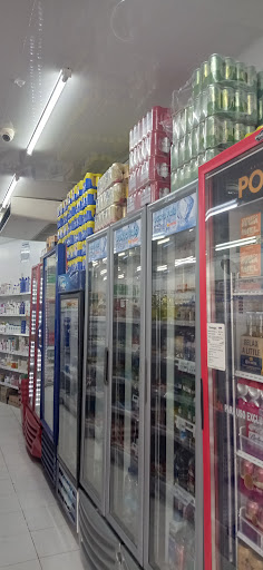 la rebaja Plus No. 1 DROGUERIA Y MINIMARKET Parque Central Melgar